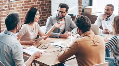 Le travail d'équipes est indispensable pour atteindre le succès à grande échelle